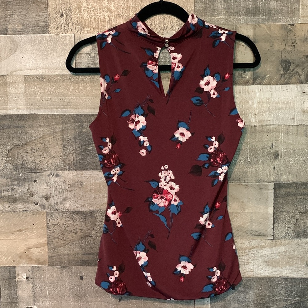 White House Black Market Sleeveless Floral Top Size S - Picture 15 of 16